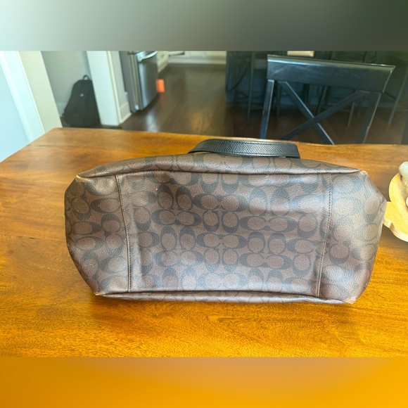 Coach diaper bag - Picture 4 of 4